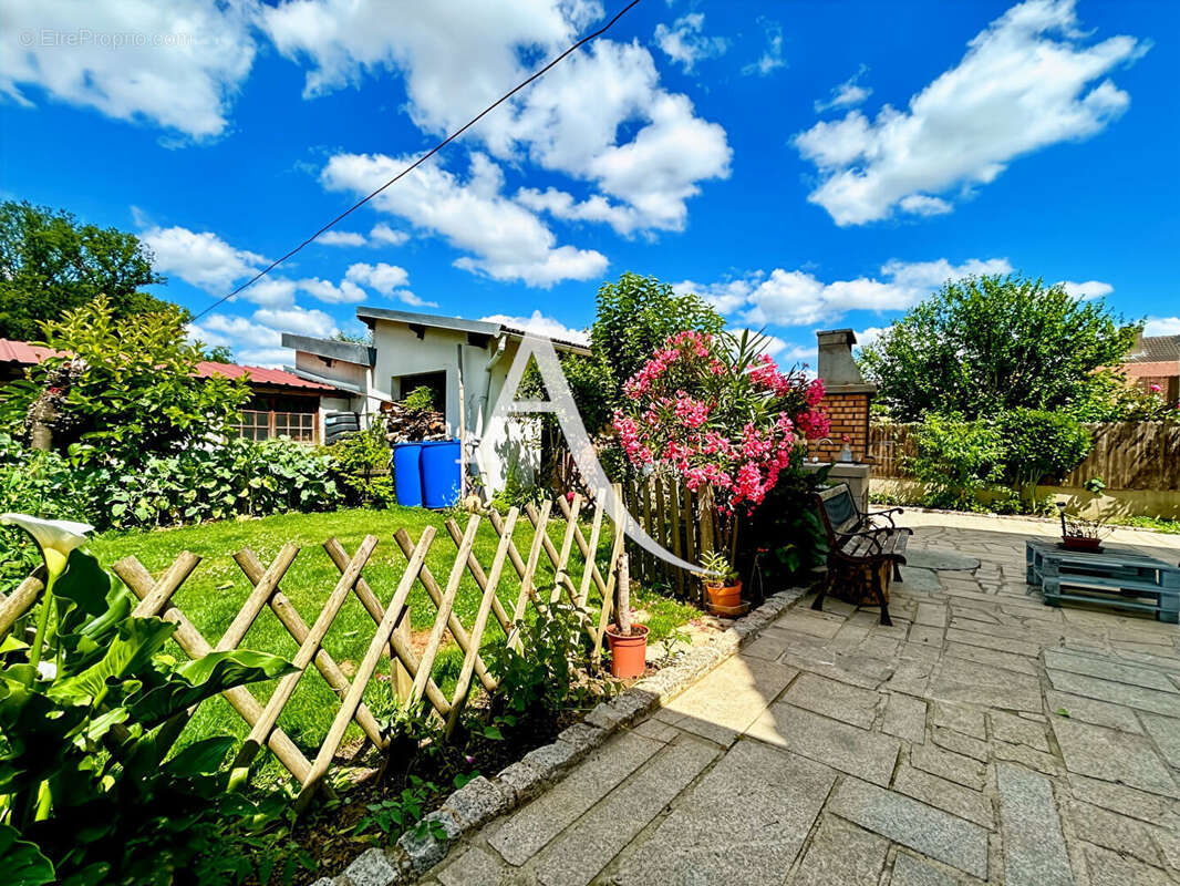 Maison à BOIS-D'ARCY