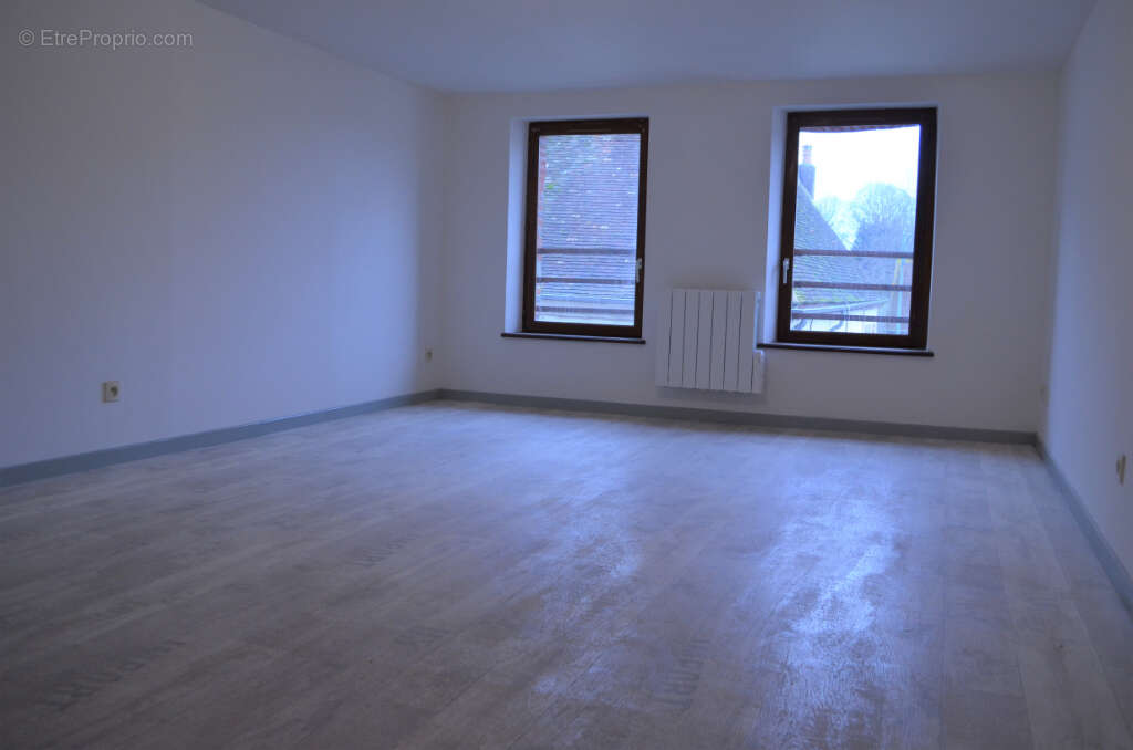 Appartement à TOUROUVRE