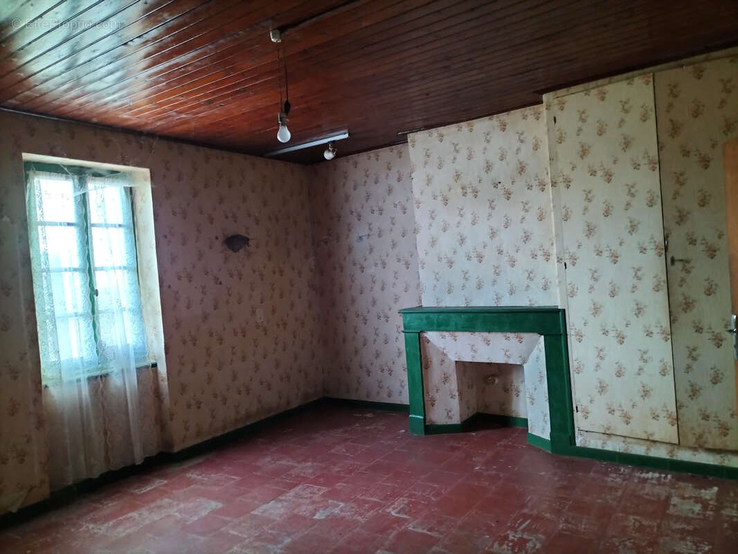 Maison à SAUVETERRE