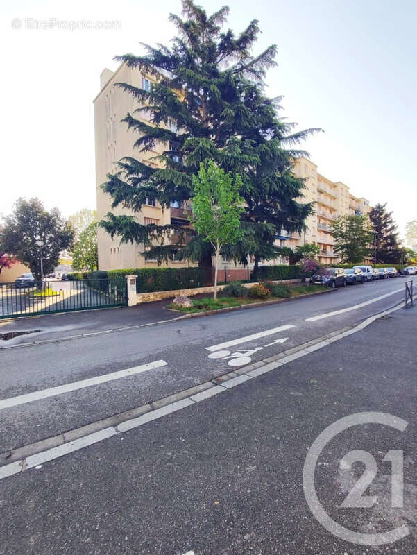 Appartement à VILLEURBANNE