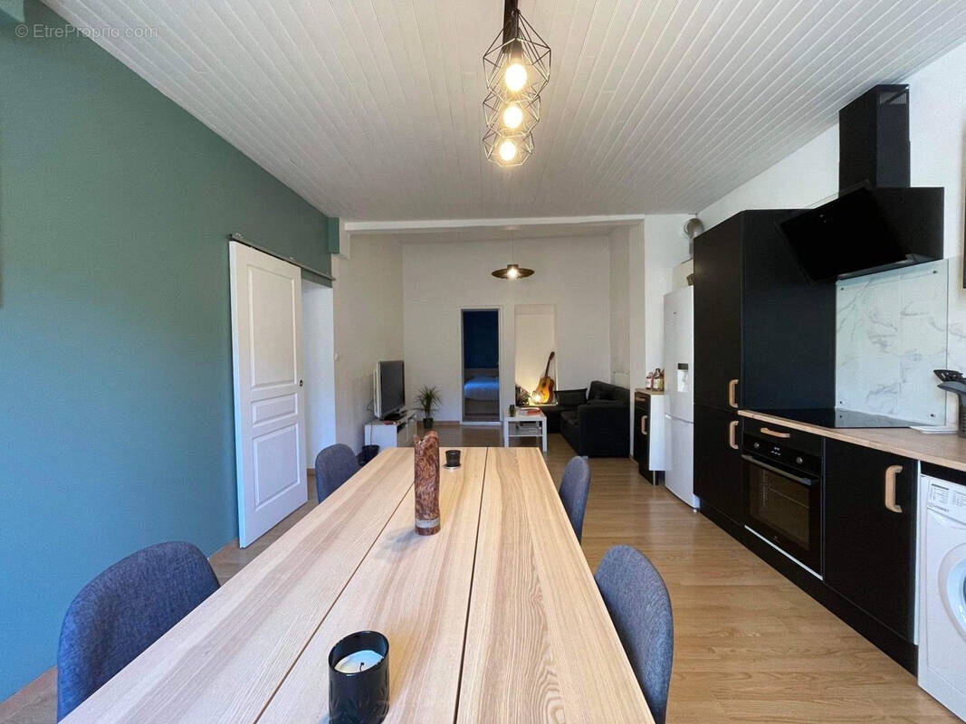 Appartement à BEAUCAIRE