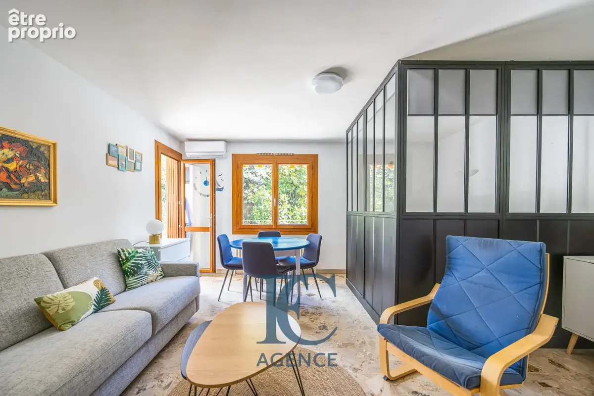 Appartement à SANARY-SUR-MER