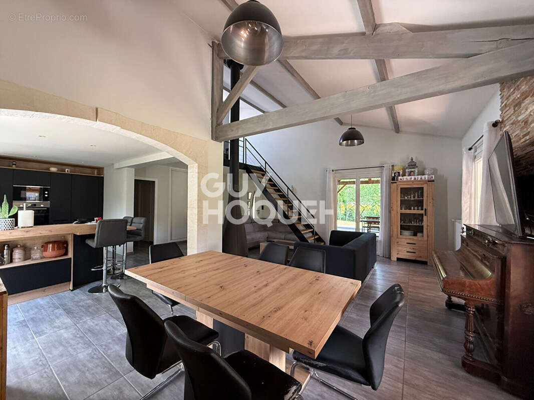 Maison à CASTELNAU-DE-MEDOC