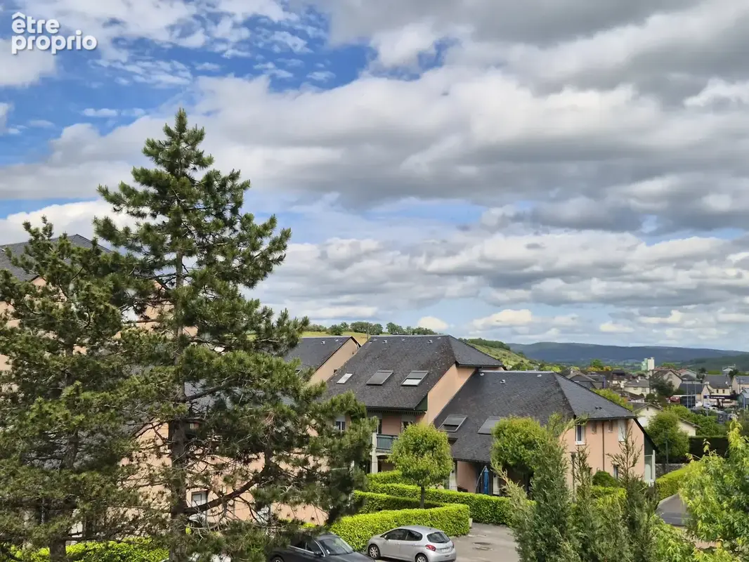 Appartement à ONET-LE-CHATEAU