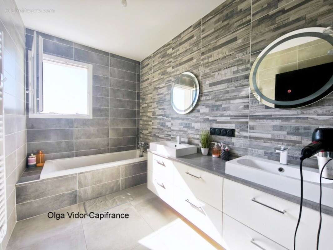 Maison à vendre Marseillan villa T5 avec garage, piscine, terrain - photo 13