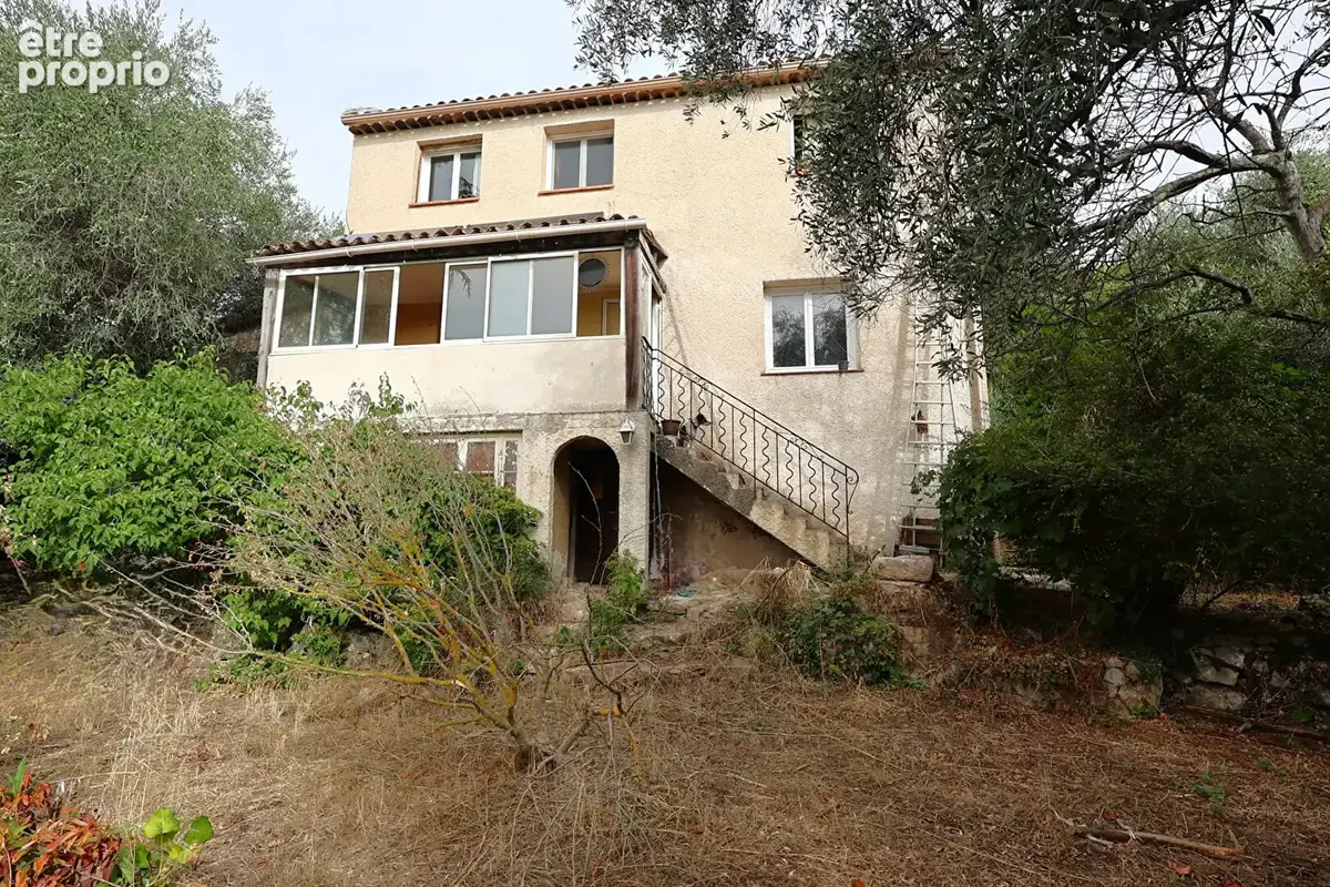 Maison Saint Cezaire Sur Siagne 140 m² avec 1319 m² de terrain - photo 18