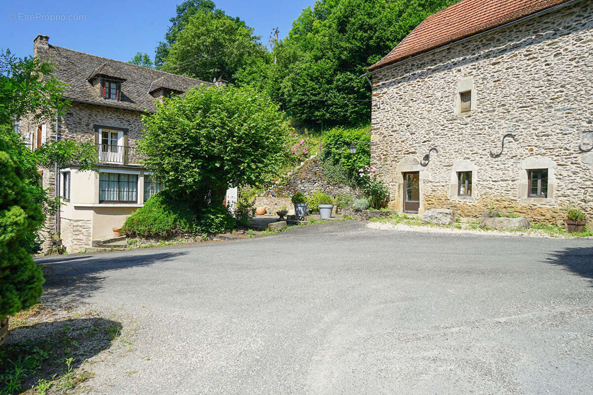 Charmante propriété dans un village historique ! - photo 18