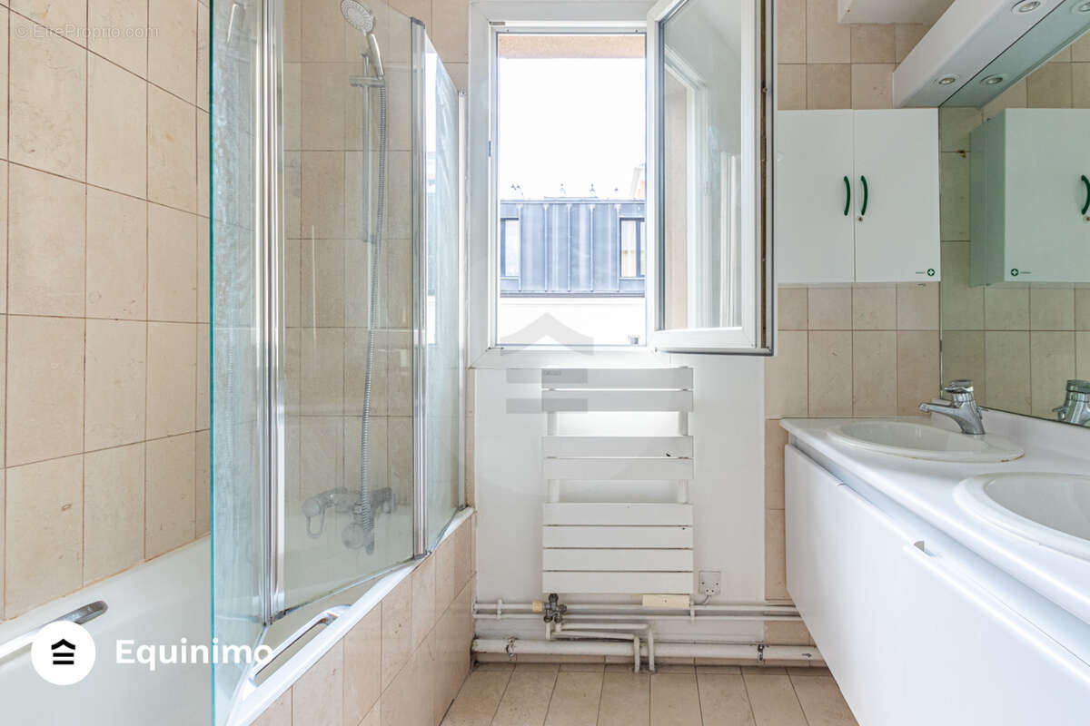 Appartement à PARIS-12E