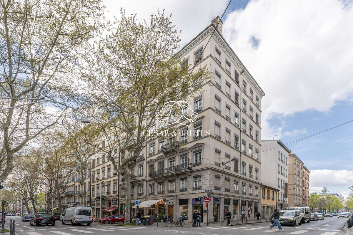 Appartement 83 m² à Lyon-6e  - photo 9