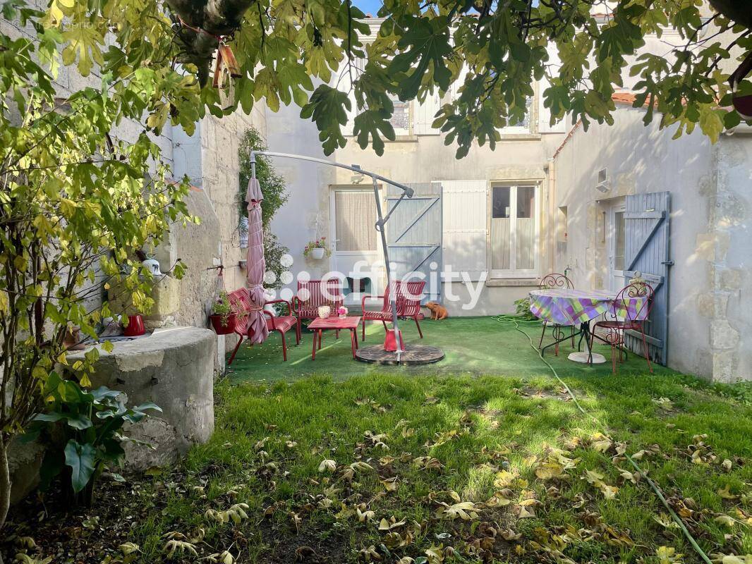 Maison à PORT-DES-BARQUES