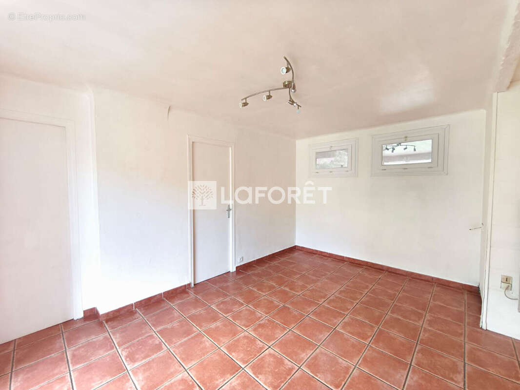 Appartement à ARLES-SUR-TECH