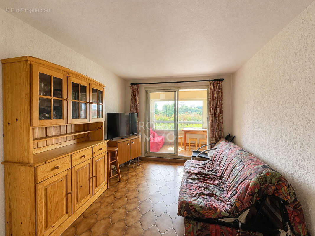 Appartement à LA LONDE-LES-MAURES