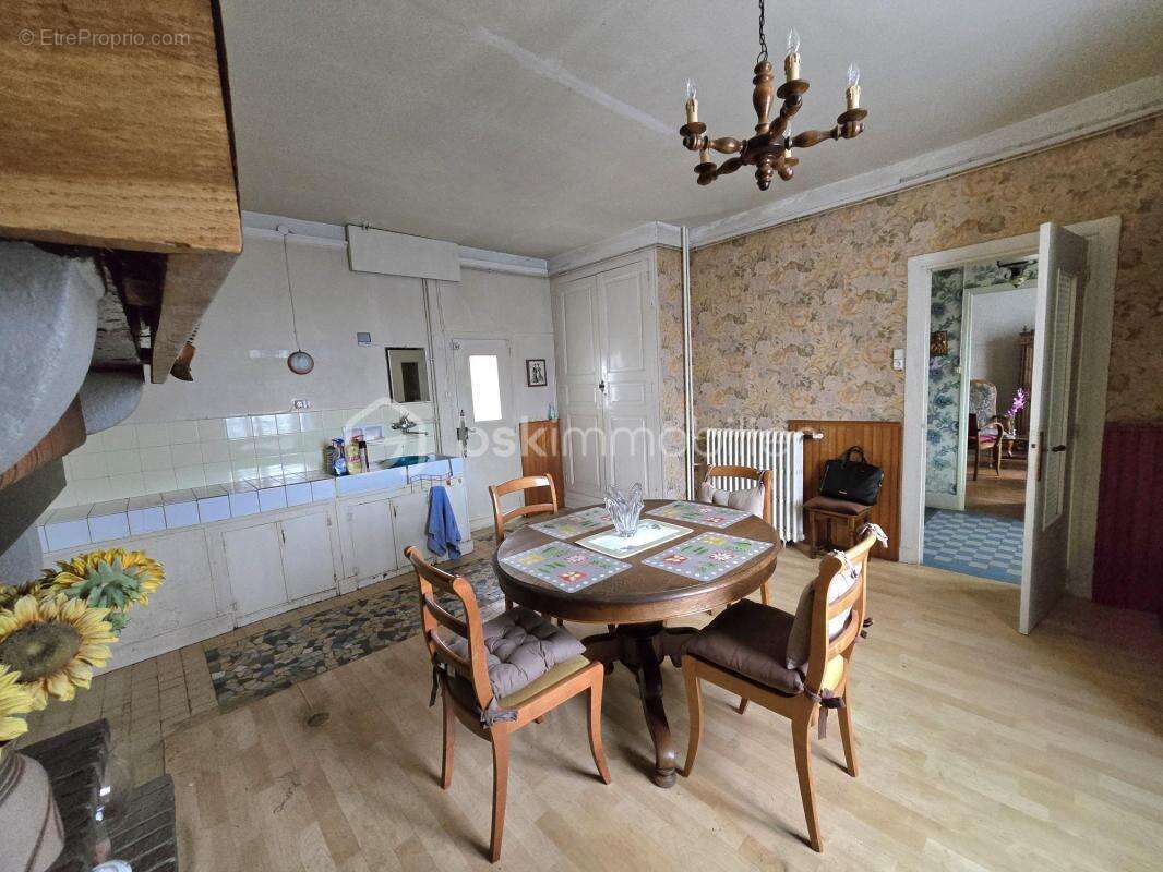 Maison de campagne 4 pièces avec jardin et dépendances - photo 5