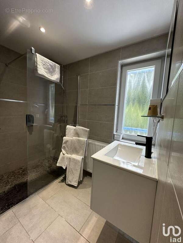 Photo 6 - Commerce à PLAINFAING