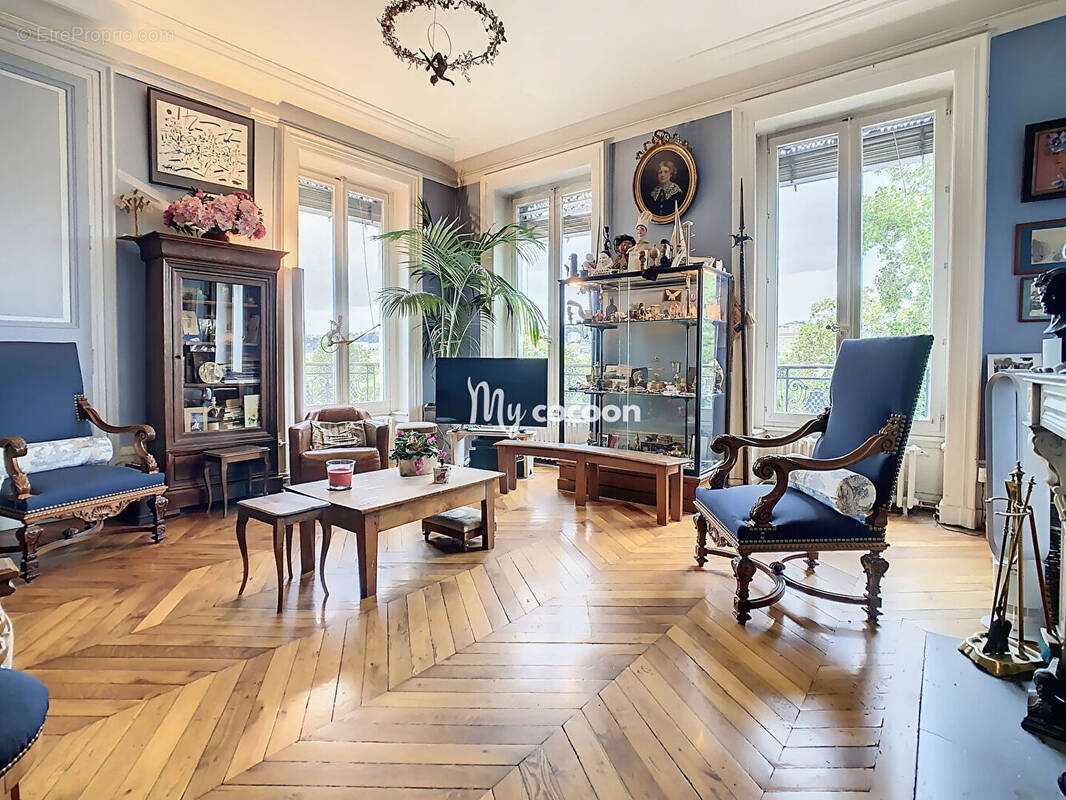 Appartement à LYON-7E