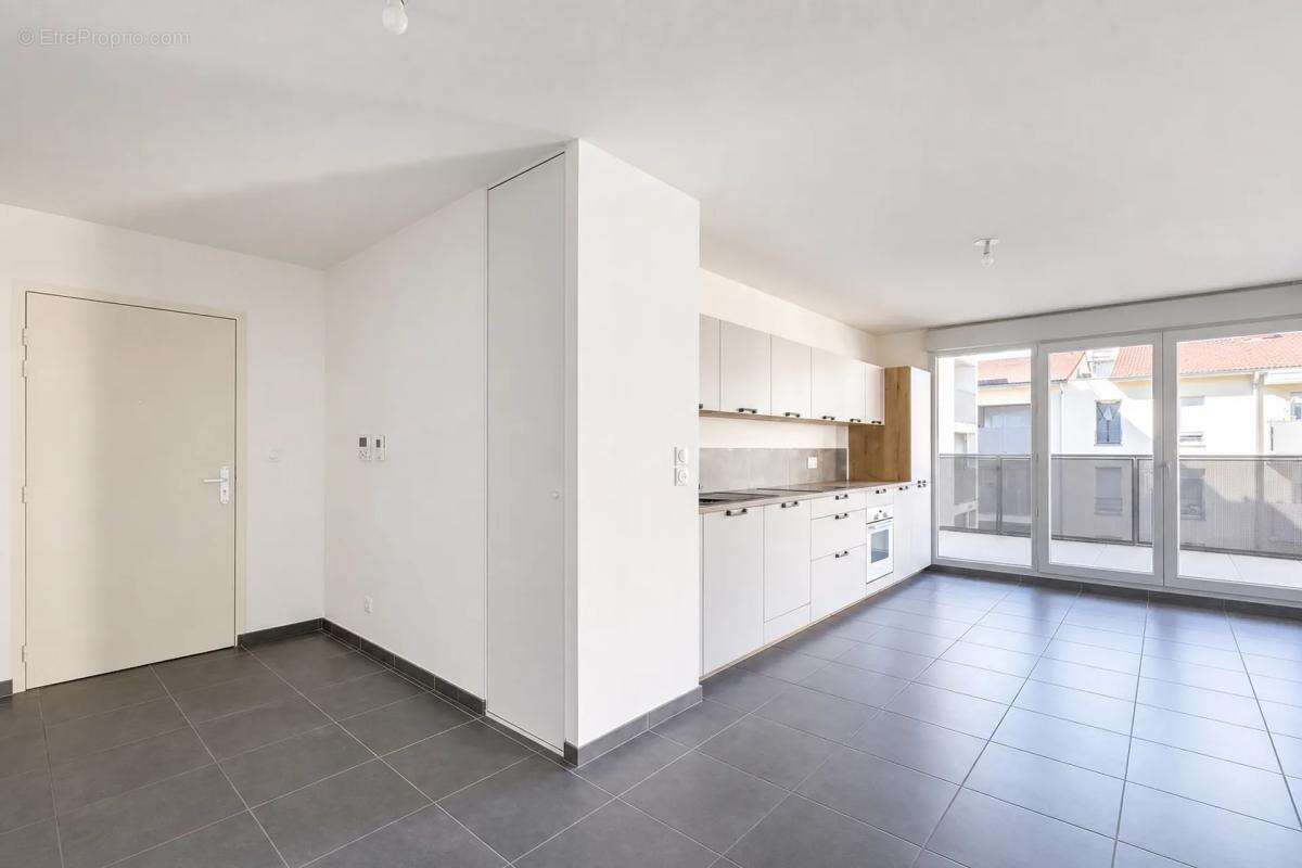 Appartement à VENISSIEUX