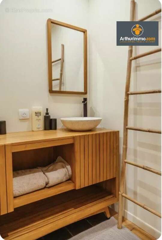 Appartement à GUARGUALE