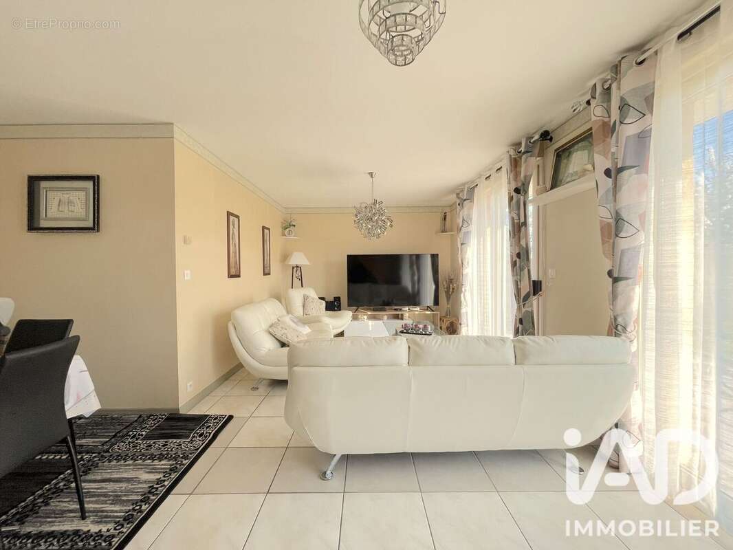 Maison 151 m² à Montargis  - photo 2