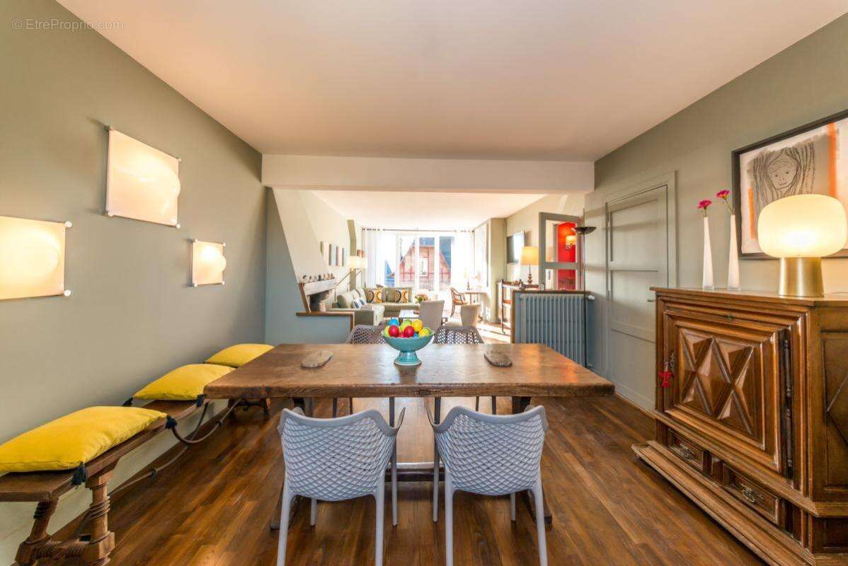 Maison à DOL-DE-BRETAGNE