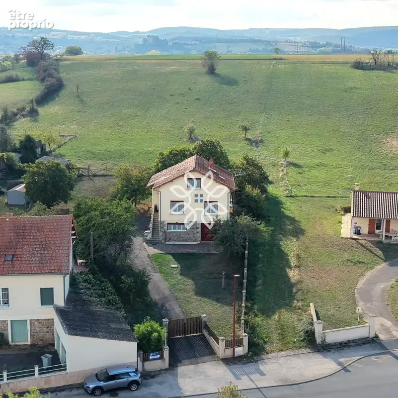 Maison à BRIOUDE