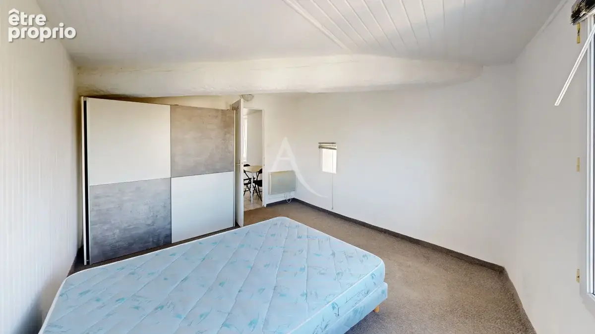 Narbonne appartement t2 meuble de 37 m² - vue sur la cathédrale - photo 4