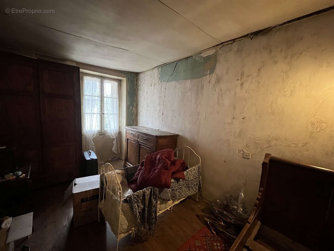 Maison à PERPEZAC-LE-BLANC