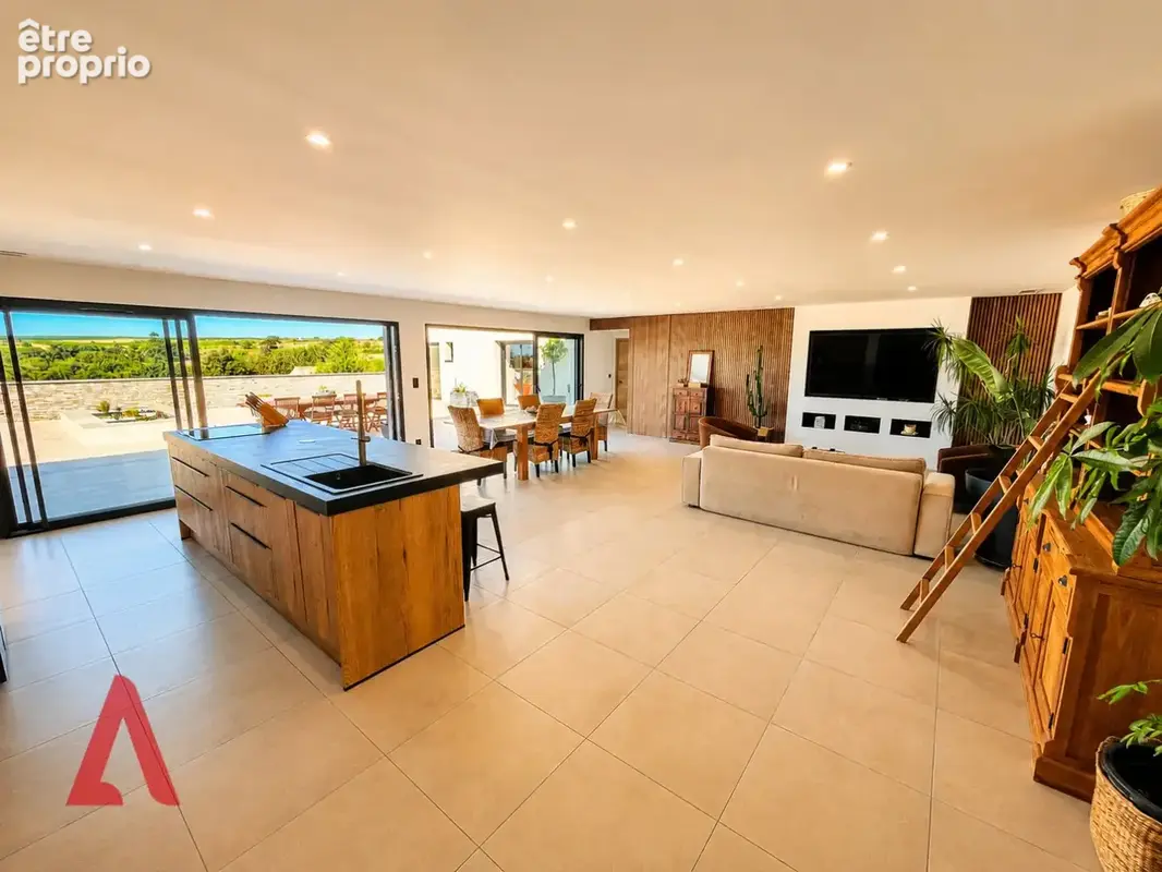 Villa contemporaine d'exception  300 m² habitables  4 suites  Vue panoramique  Prestations haut de gamme - photo 4