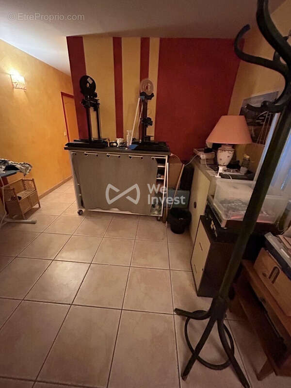 Maison 250 m² à Montblanc  - photo 7