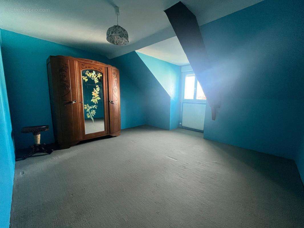 Maison à SAINT-MARCEL