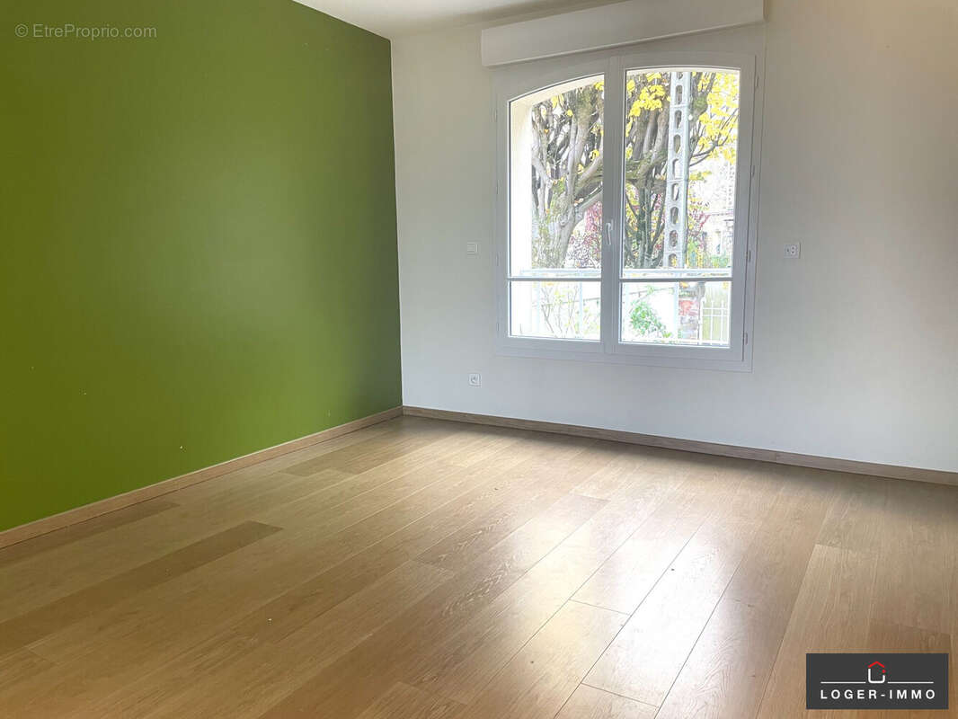 Maison à LE PERREUX-SUR-MARNE