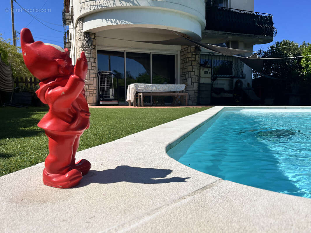 Maison à CHATEAUNEUF-LES-MARTIGUES