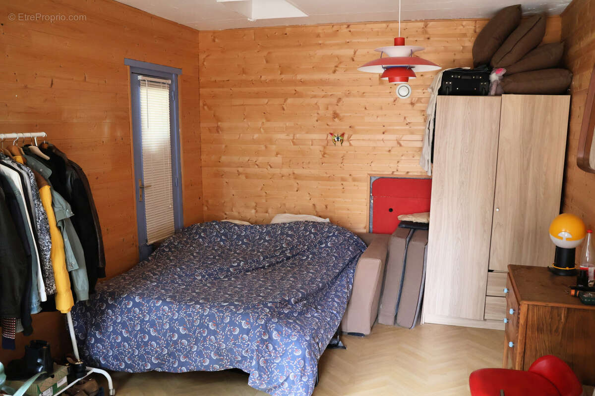 Maison-appartement, à RENNES, quartier Nord - Saint-Martin / 4 chambres et cour-terrasse privative - photo 15