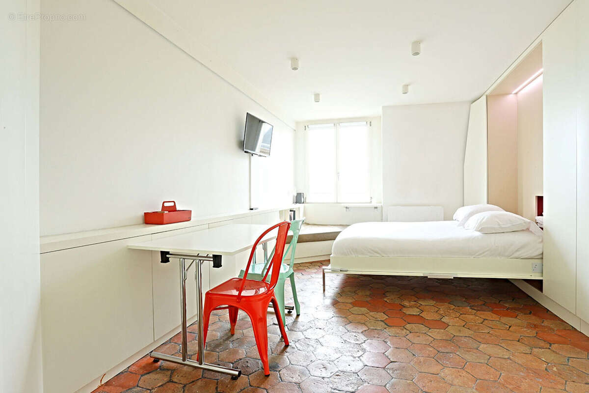 Appartement à PARIS-5E