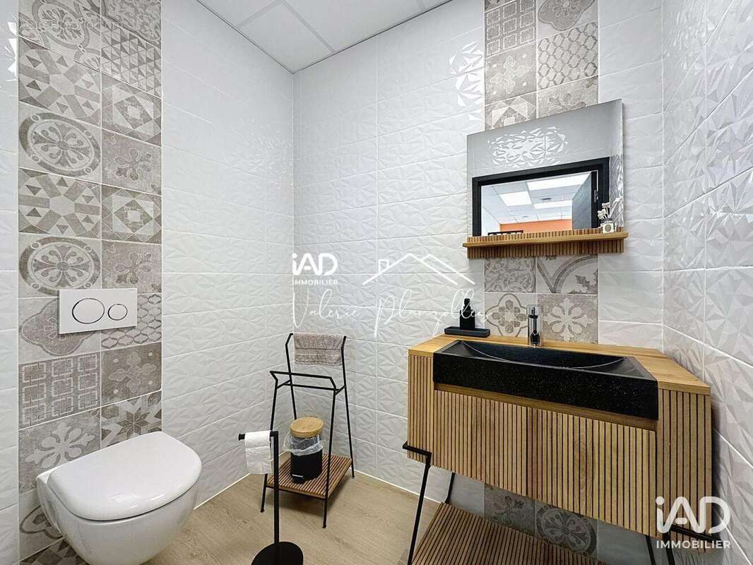 Commerce 82 m² à Marseillan  - photo 8