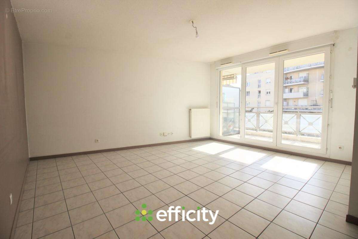 Appartement à VILLEURBANNE