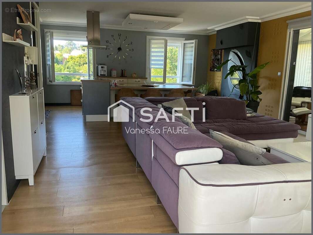 Maison 155 m² à Artigues-Pres-Bordeaux  - photo 8