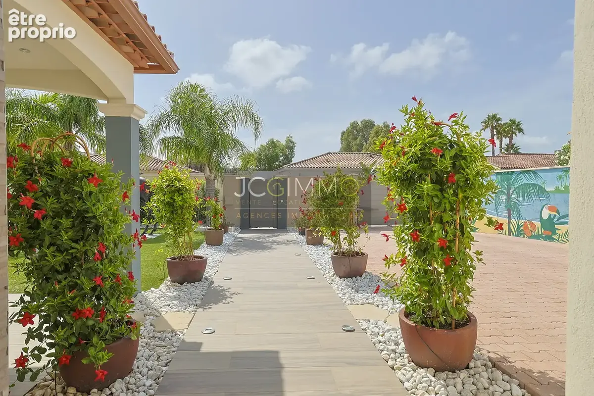 Villa T5 récente haut de gamme - photo 18