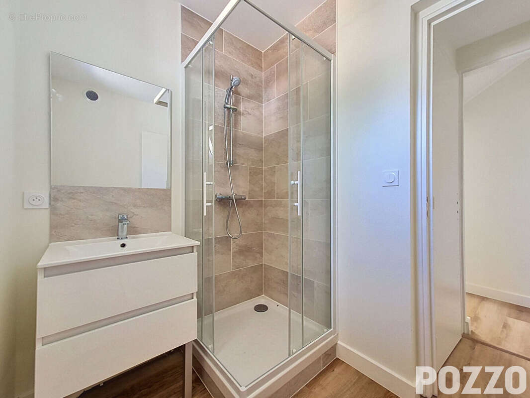 A Vendre Appartement en rez de chaussée  Courseulles-Sur-Mer (14470) - photo 6
