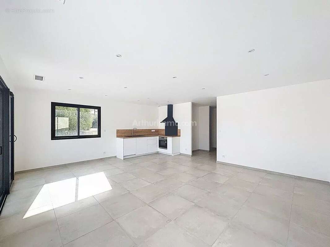 Appartement à CALVI