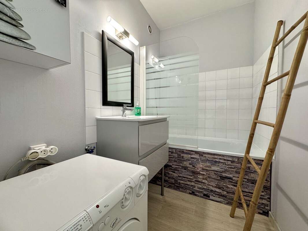 Salle de bains - Appartement à SAINT-JEAN-DE-MONTS