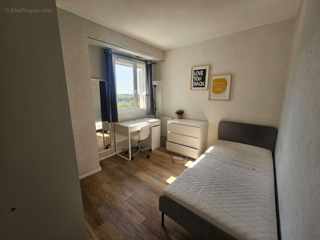 Appartement à RIS-ORANGIS