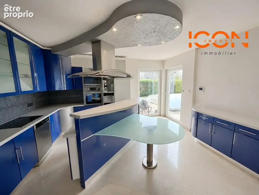 Maison 340 m² à Belfort  - photo 3