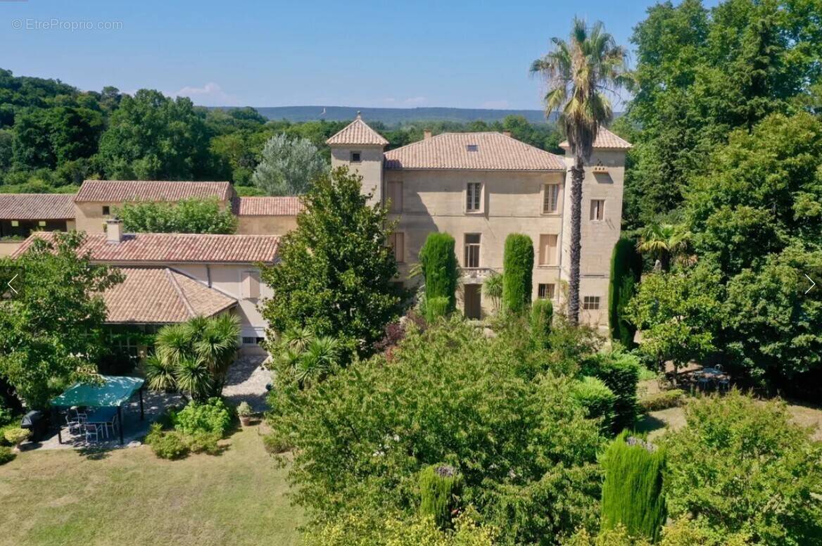 Autre à UZES