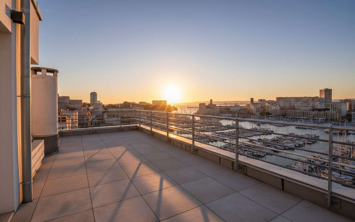 Appartement à MARSEILLE-7E