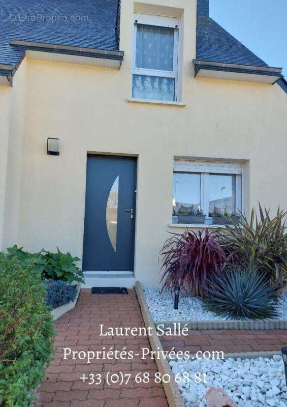 Maison à NOYAL-MUZILLAC