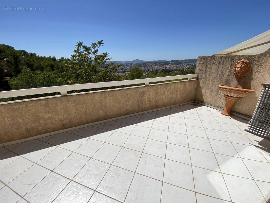 Appartement à TOULON