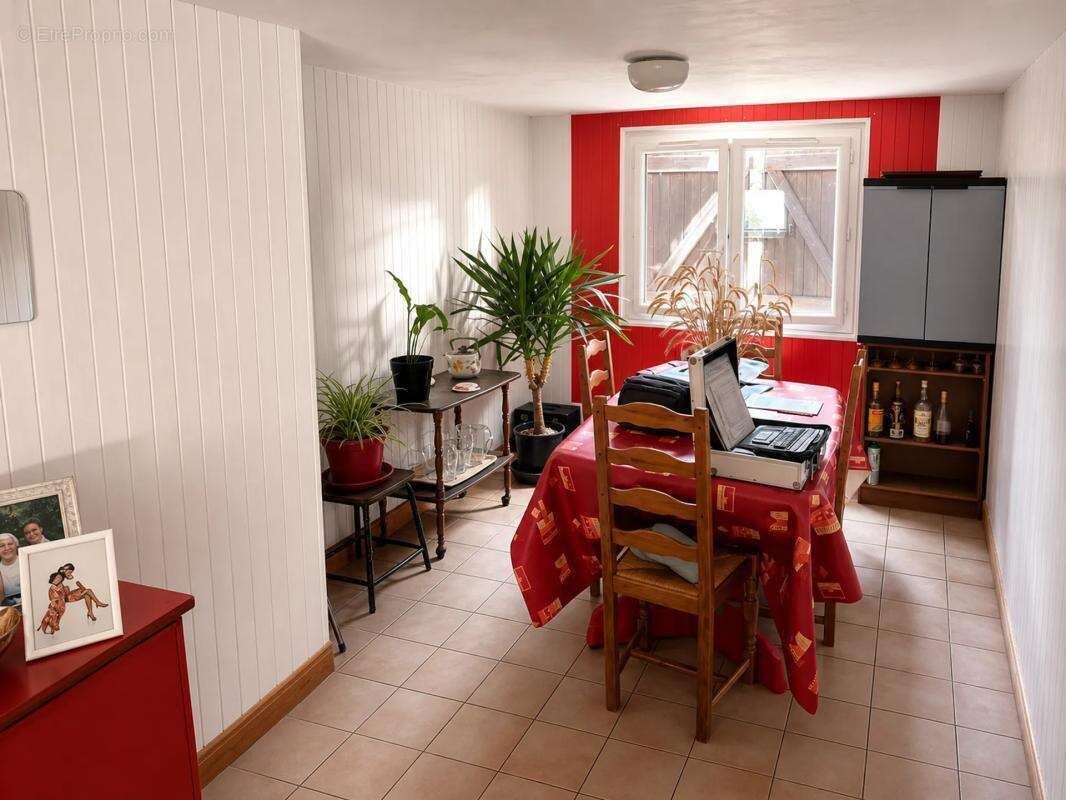 Maison de 4 pièces de 92 m² à Lamothe-Fénelon - photo 5