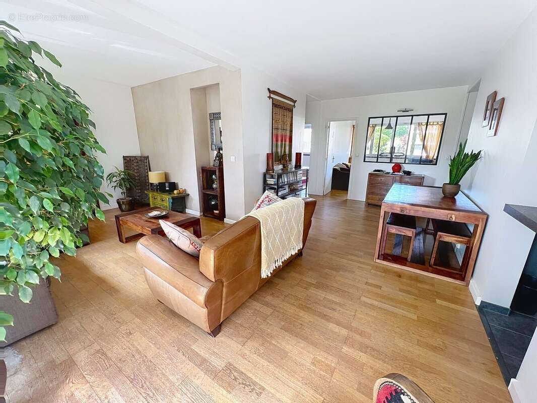 Appartement à VAUCRESSON