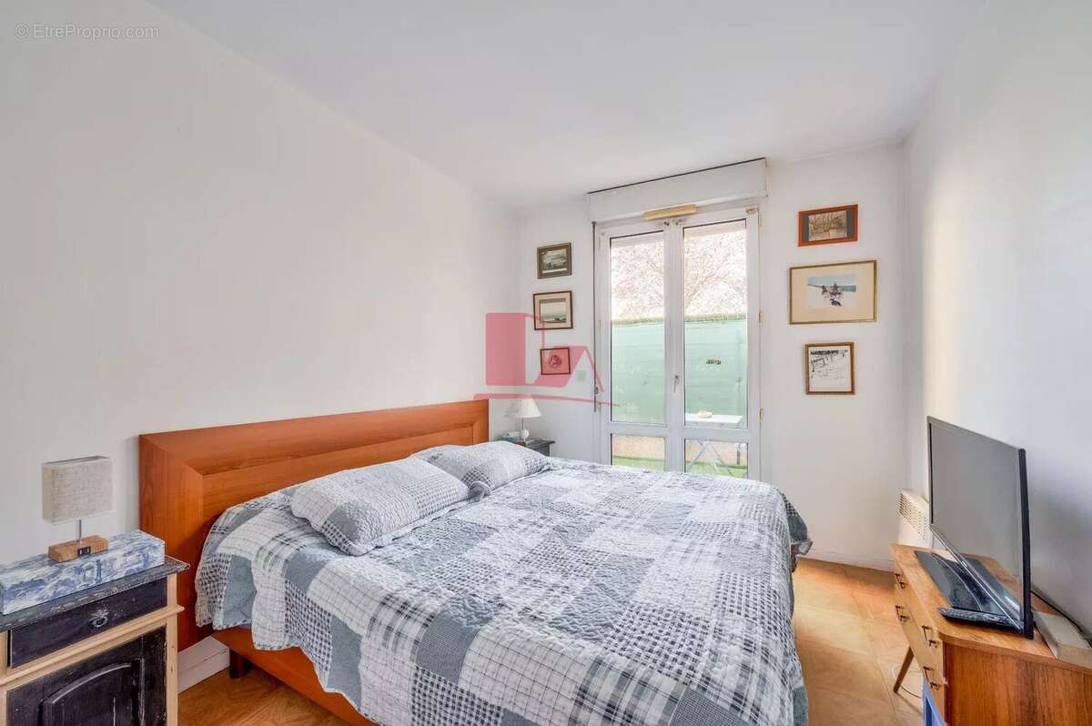Appartement à ISSY-LES-MOULINEAUX