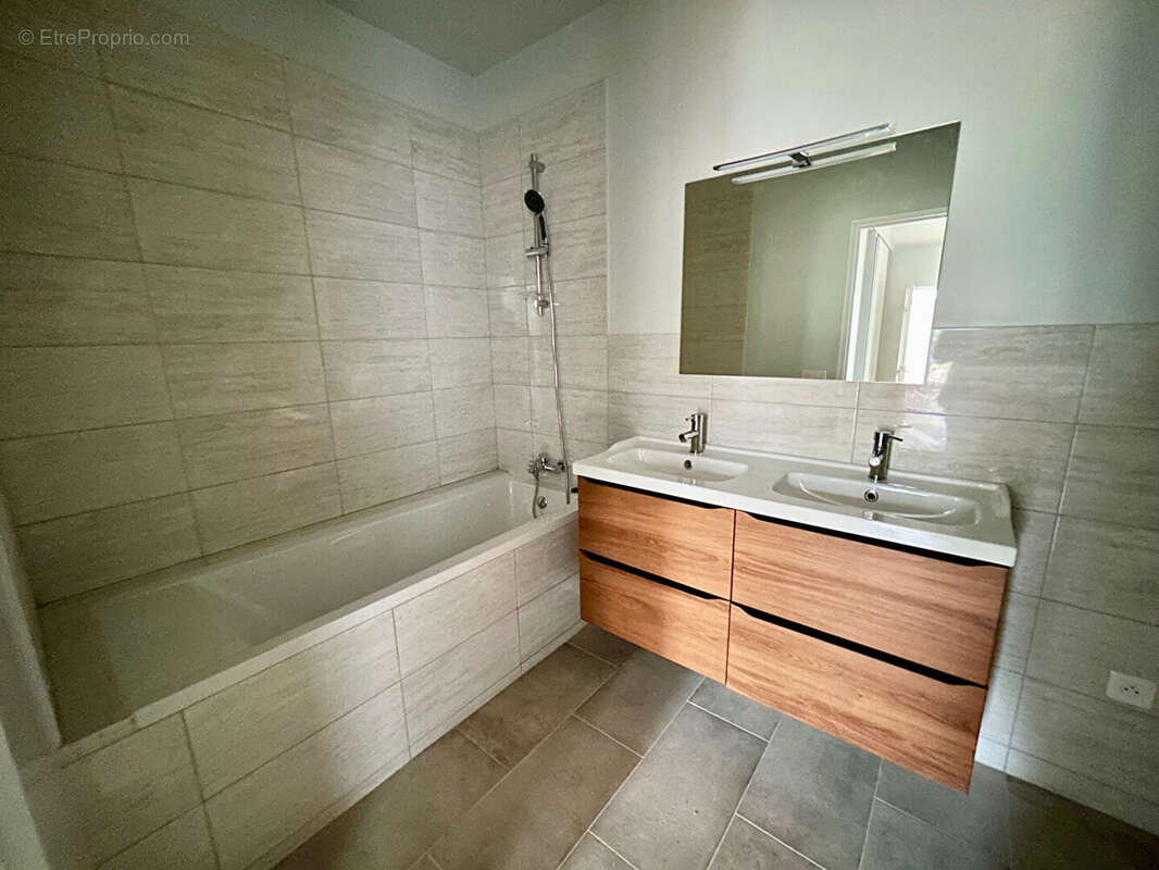 Appartement à BEZONS